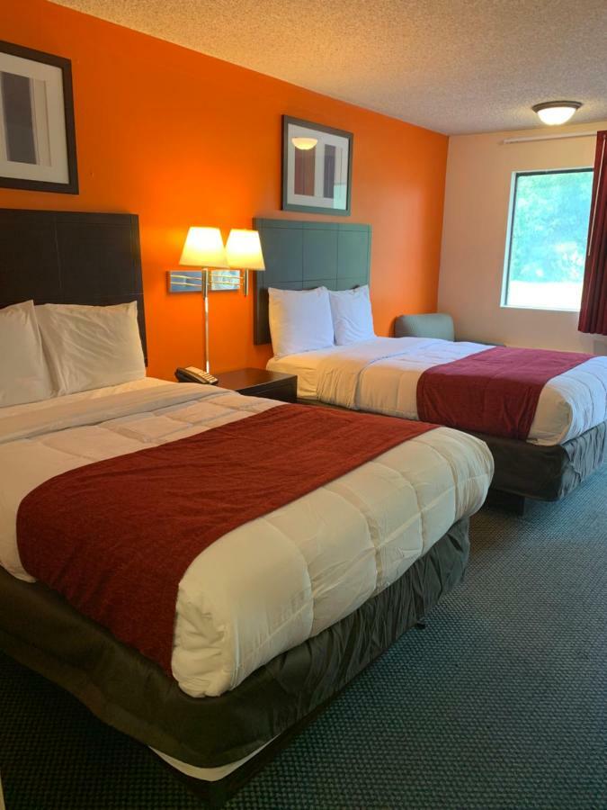 Americas Best Value Inn - Fredericksburg North Exterior photo